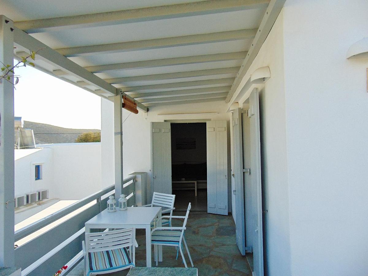 George'S Seaside Apartments Sifnos 바티 외부 사진