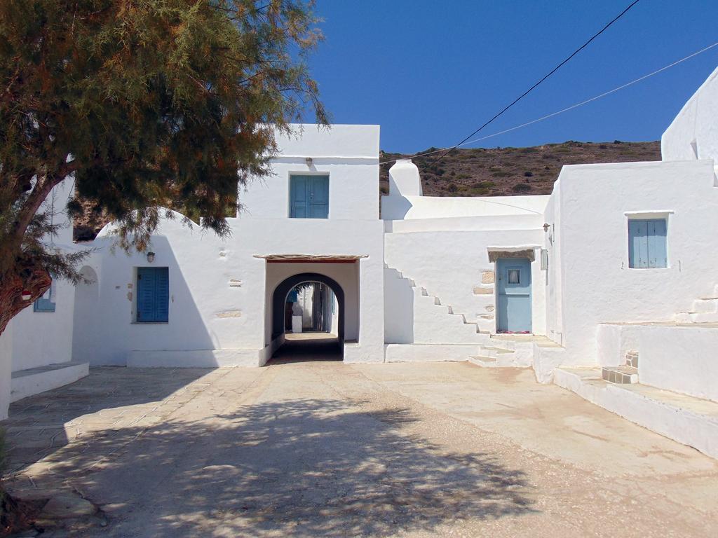 George'S Seaside Apartments Sifnos 바티 외부 사진